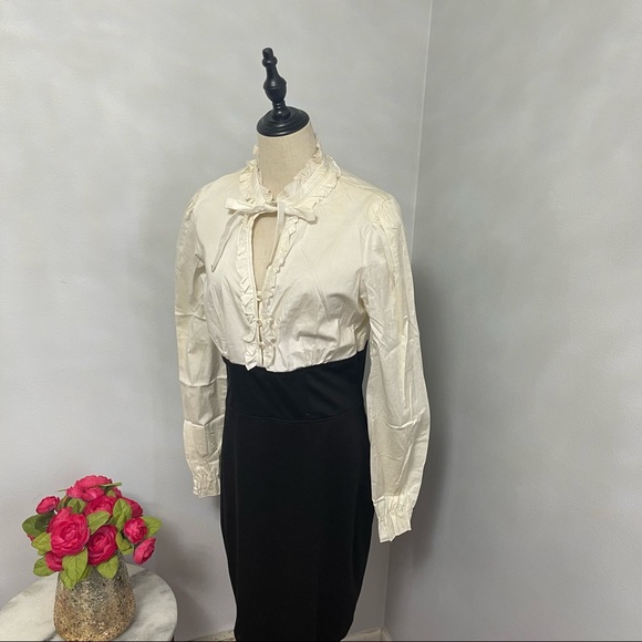 # French Style Ruffle Neck Long Sleeves Short Dress By Macys As Wish - Picture 4 of 15